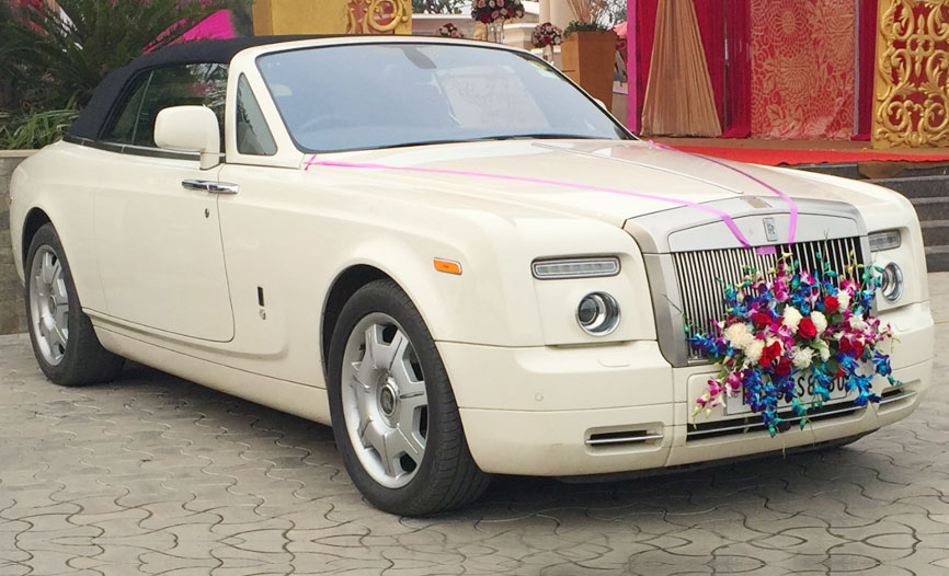 wedding car rental Dubai per day